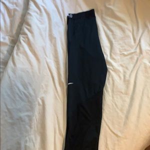 Nike pro crop leggings
